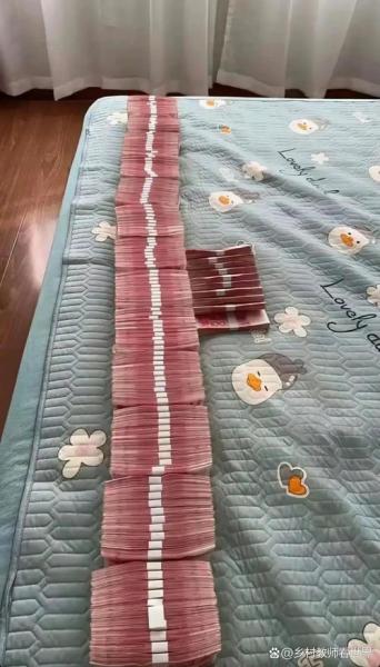 100元人民币重量1万有多重-第5张图片 100元人民币重量1万有多重-第5张图片